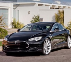 Tesla Motors Takes Eco-Friendly Driving to the Next Level